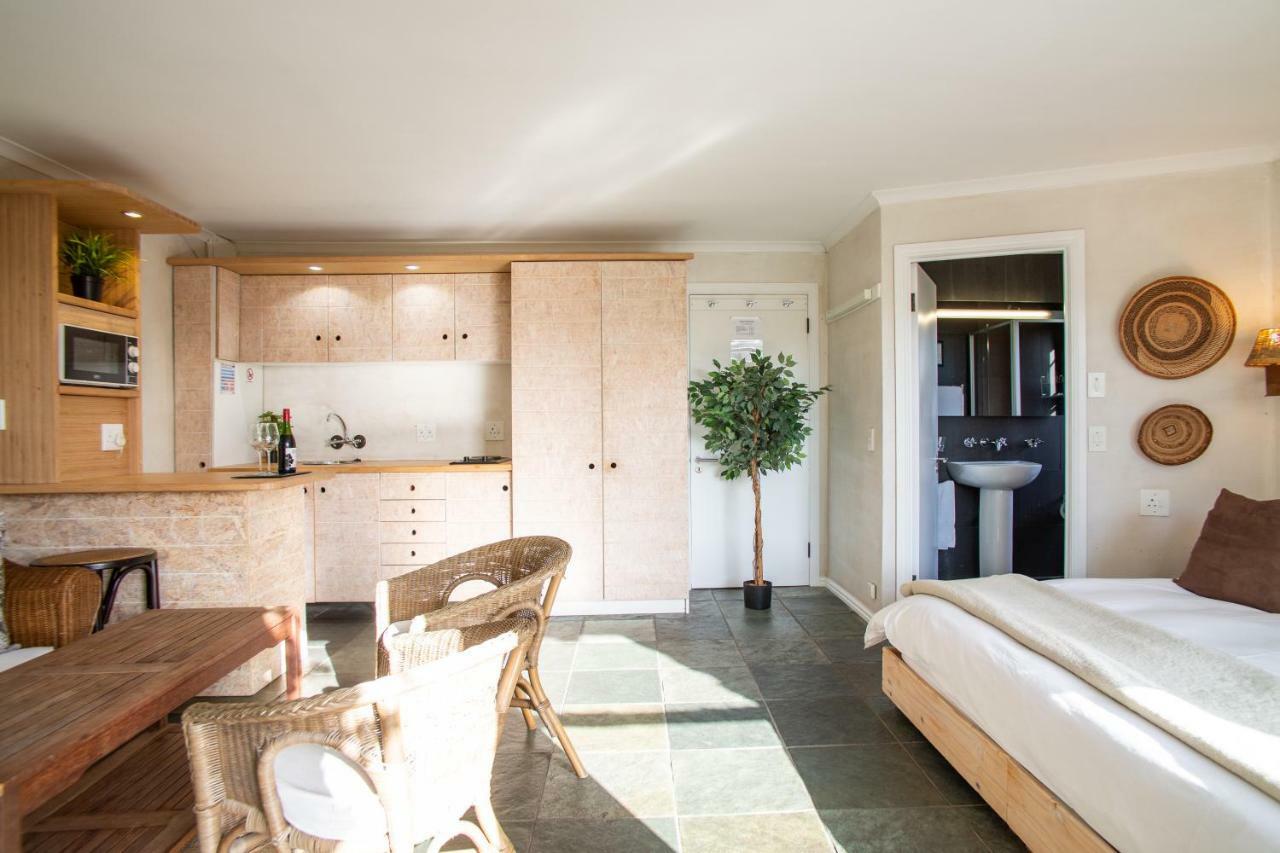 נורדהוק African Violet Guest Suites מראה חיצוני תמונה